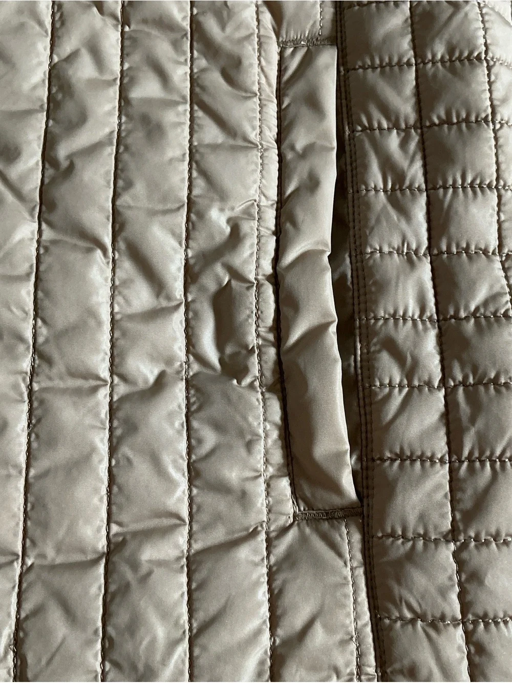 Johnston & Murphy Vest Men's Size Medium Tan Quilted Outerwear Casual Classic
